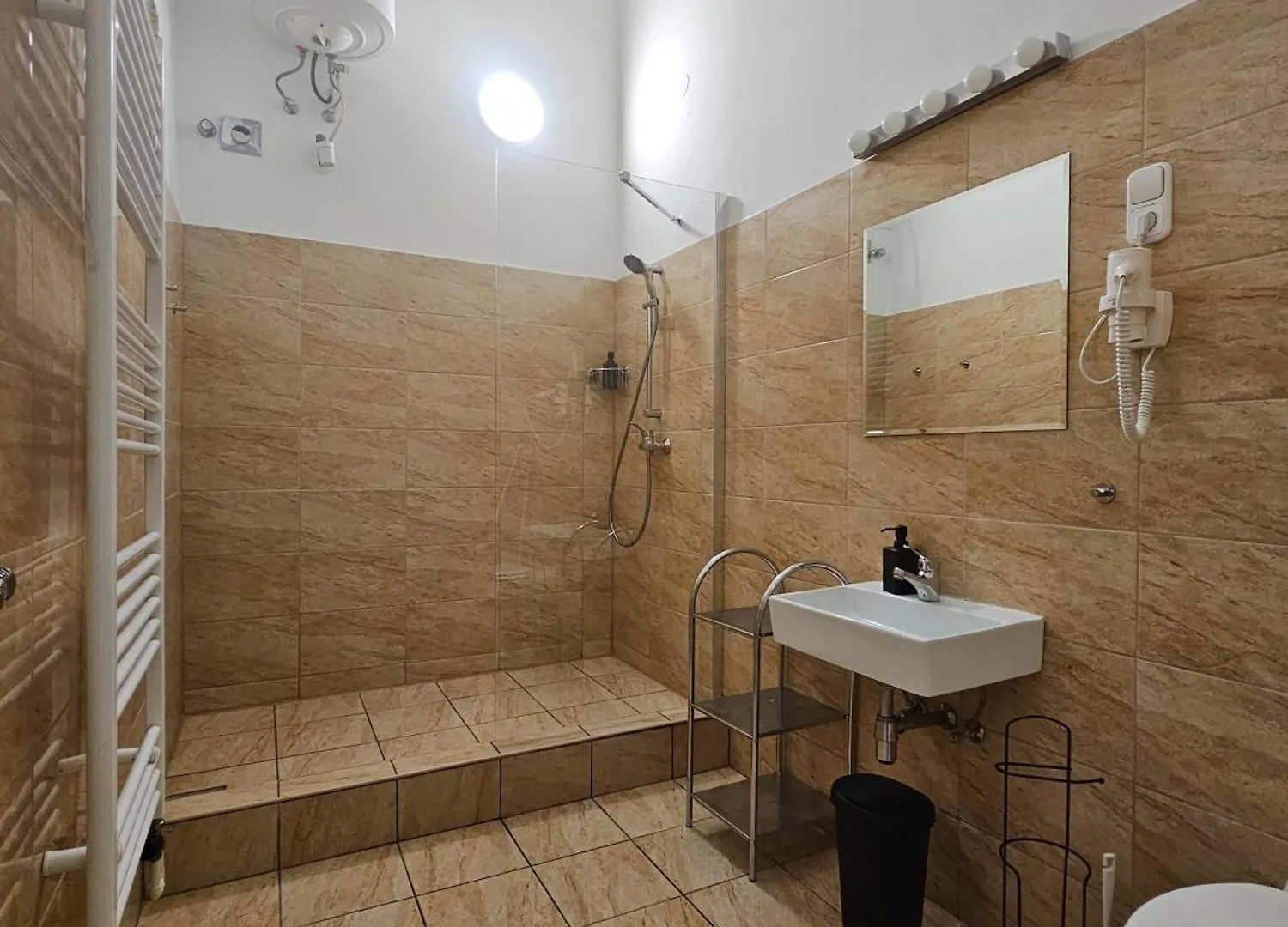 Cityvibes Studio For 4 Apartment Budapest